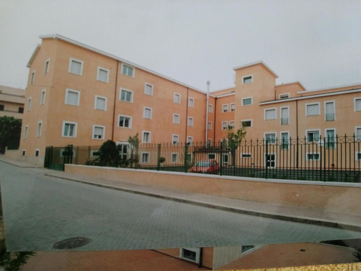 casapaceebene Hotel San Giovanni Rotondo Bagian luar foto
