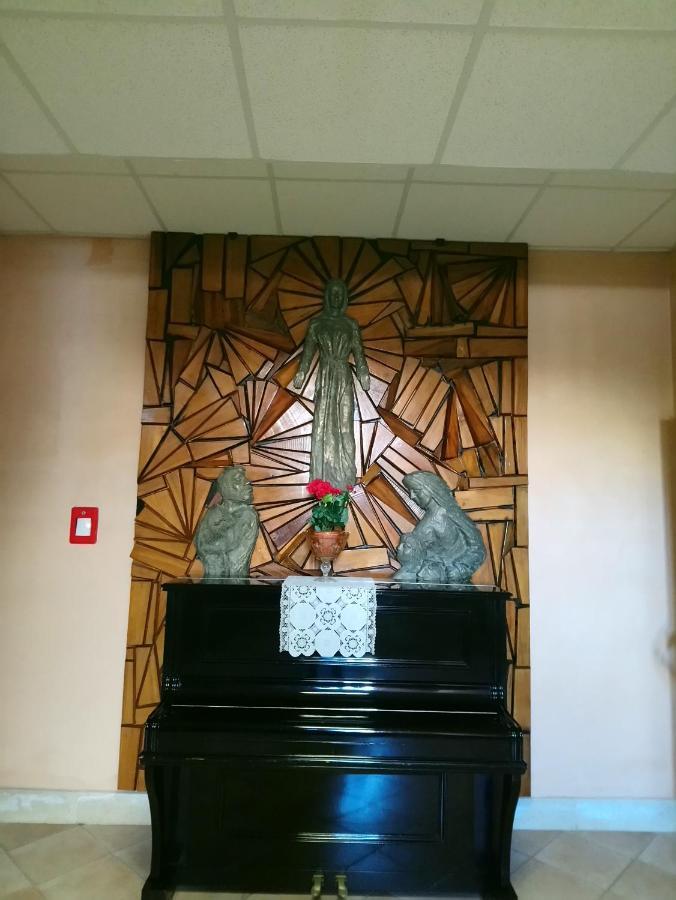casapaceebene Hotel San Giovanni Rotondo Bagian luar foto