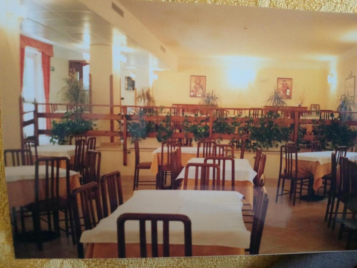 casapaceebene Hotel San Giovanni Rotondo Bagian luar foto