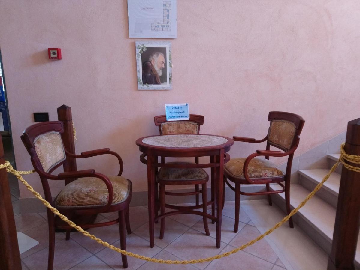 casapaceebene Hotel San Giovanni Rotondo Bagian luar foto