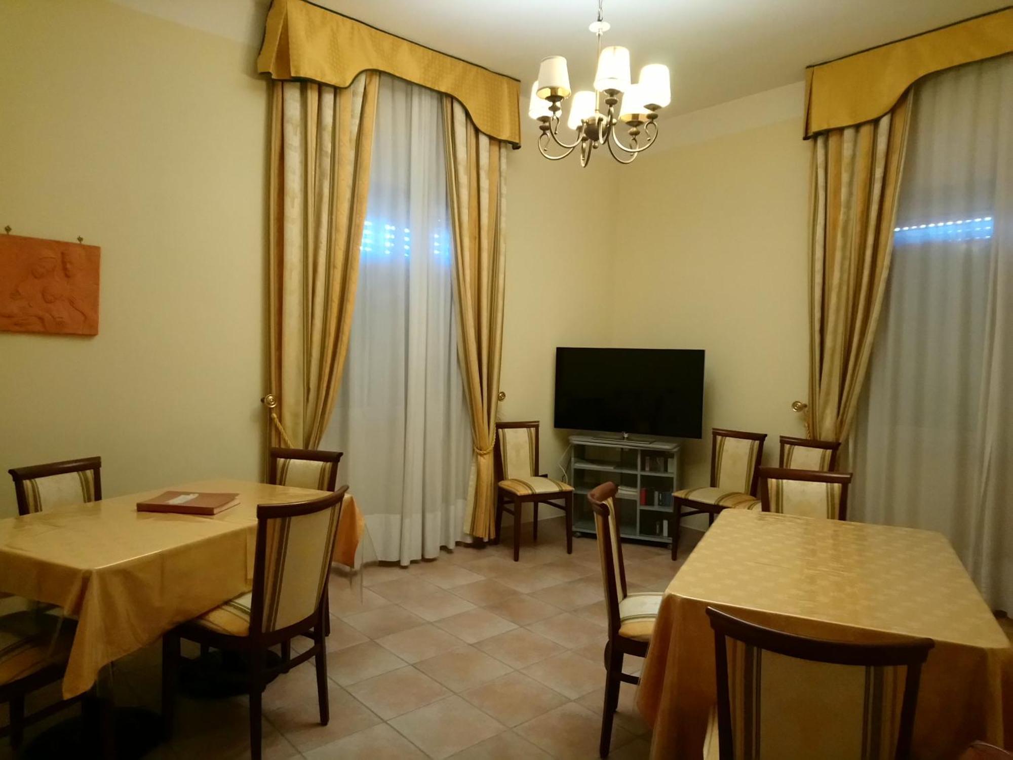 casapaceebene Hotel San Giovanni Rotondo Bagian luar foto